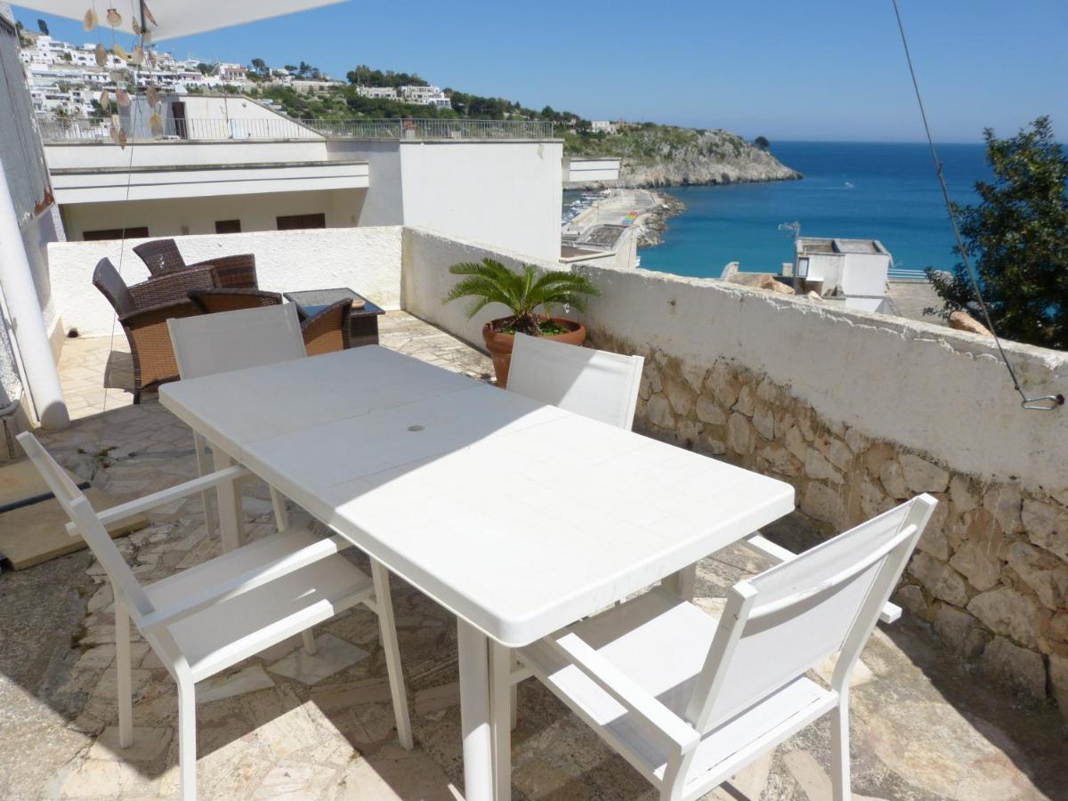 Casa Vacanze Vincenzo E Rosanna Castro  Exterior photo